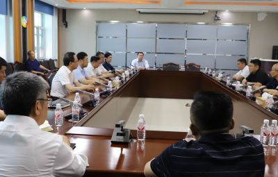 市委副書記、市長(zhǎng)李兵蒞臨寶泰隆座談?wù){(diào)研